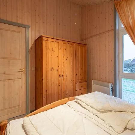 Ferienhaus Behagliches Mit Sauna Im Mueritz